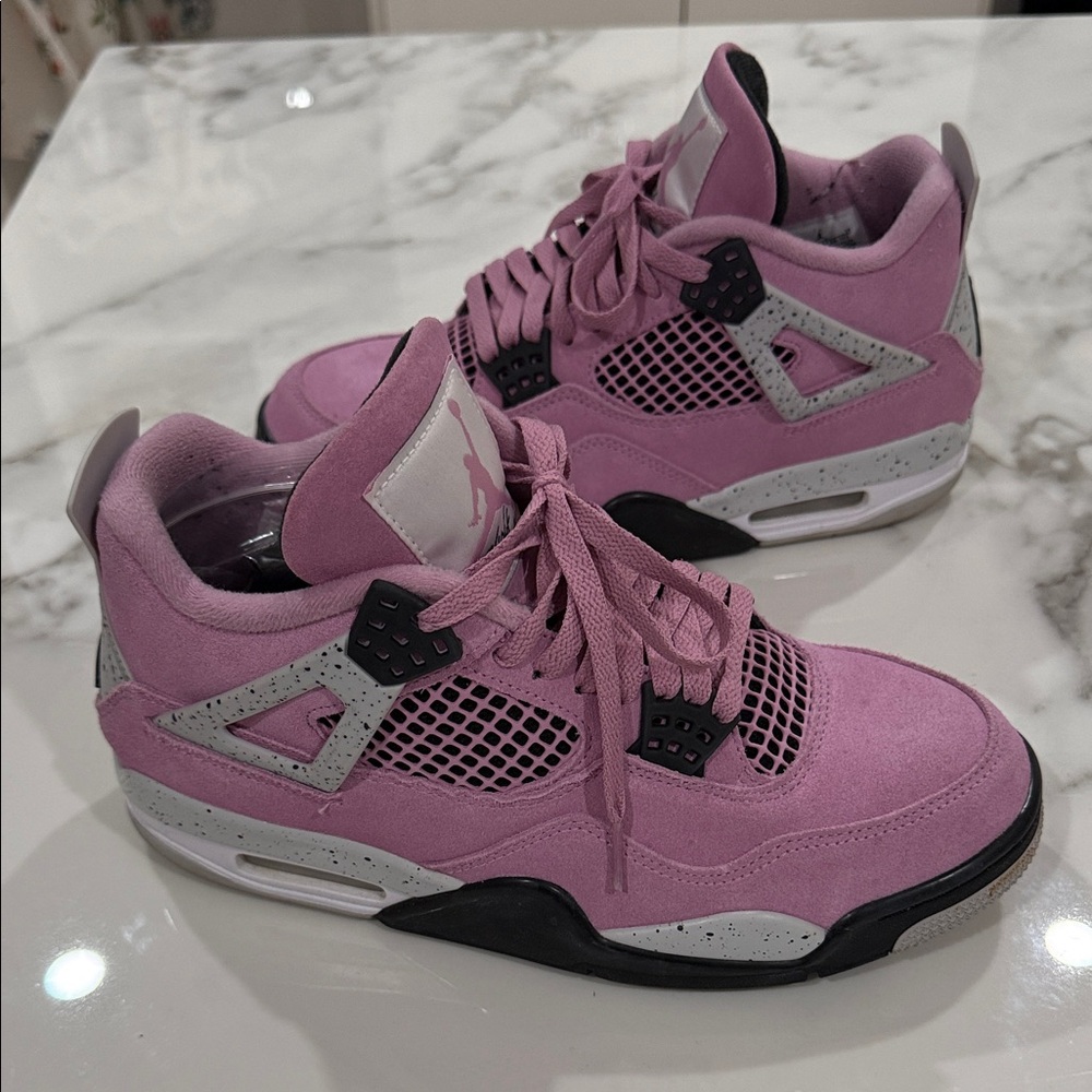 Jordan Women's Sneakers in Pink and Gray